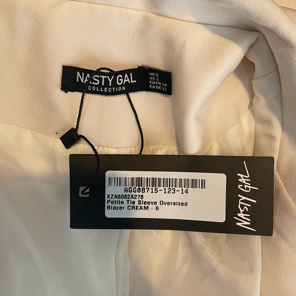 NWT Nasty Gal Tie Sleeve Oversized Blazer in Cream Size 2 - Picture 6 of 8